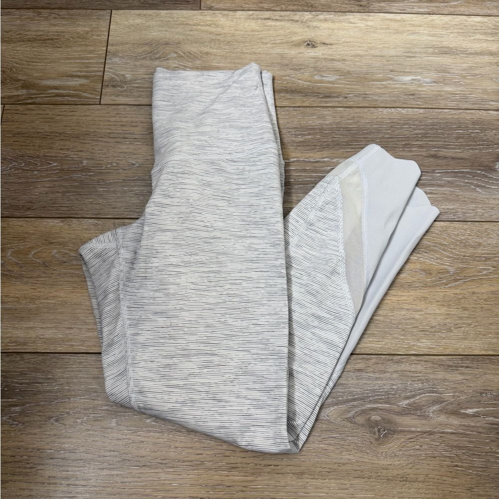 Lululemon Athletic Crop Light Gray Leggings Sz 4